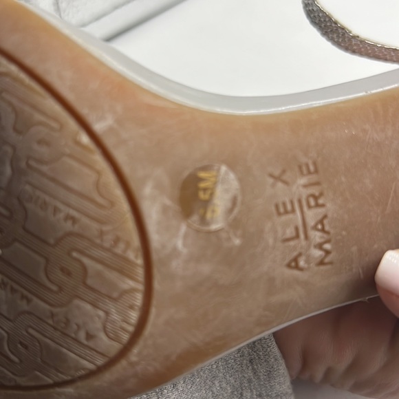 Alex Marie Heels - Picture 6 of 6